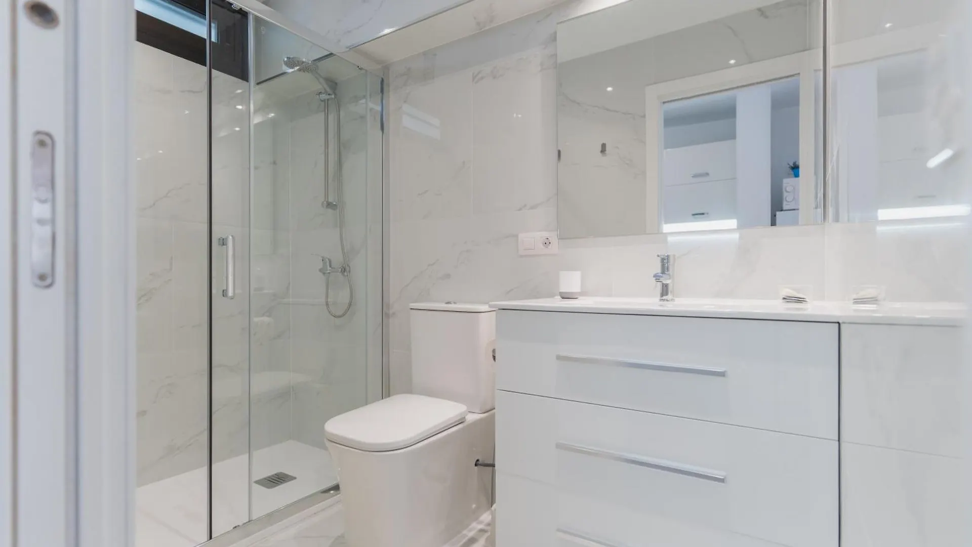 Luxury Studio Quasar Sea View In Olimpia プラヤ・デ・ラス・アメリカス アパート